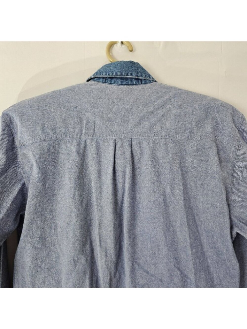 Jane Ashley Button Up Shirt Womens Medium Blue Denim Embroidered Cotton Y2K - Picture 6 of 10
